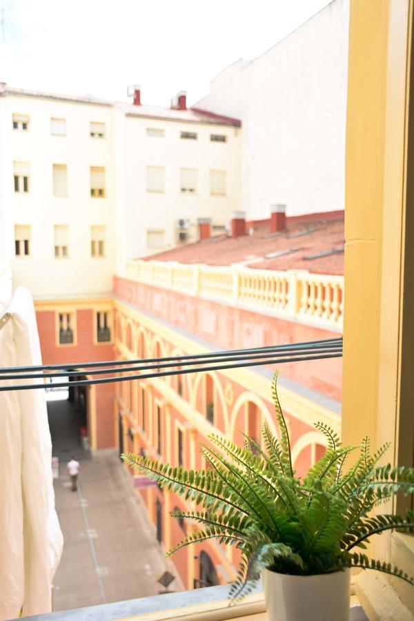 Hostal Guestped Madrid Kültér fotó
